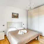 Guesthost - Luxury Oikos - With Parking