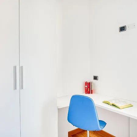 Appartamento Guesthost - Luxury Oikos - With Parking
