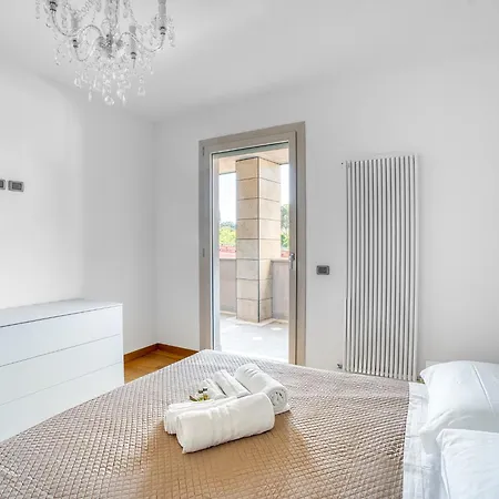 Guesthost - Luxury Oikos - With Parking Perugia