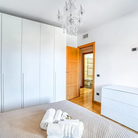 Apartament Guesthost - Luxury Oikos - With Parking Perugia
