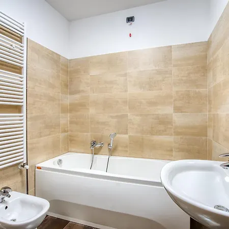 Guesthost - Luxury Oikos - With Parking