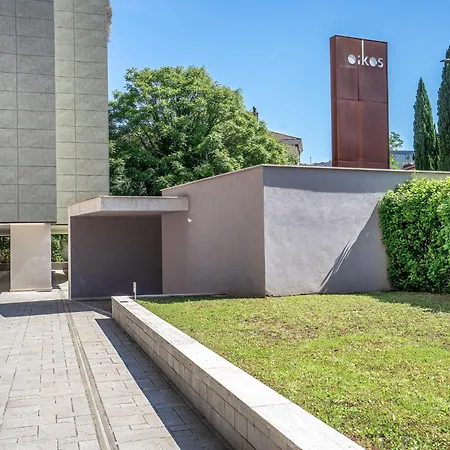 Guesthost - Luxury Oikos - With Parking Perugia