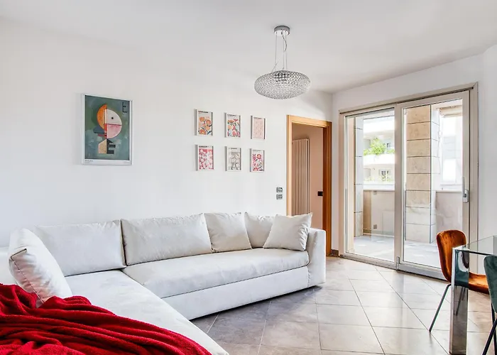 Appartamento Guesthost - Luxury Oikos - With Parking