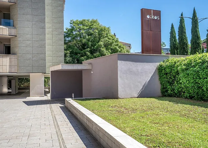 Guesthost - Luxury Oikos - With Parking Perugia